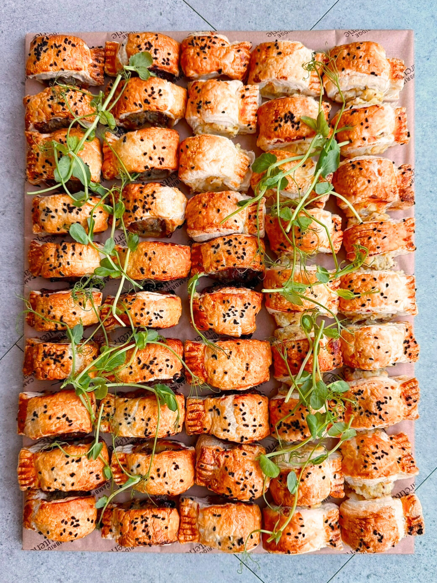 Farmhouse Cheddar & Onion Rolls